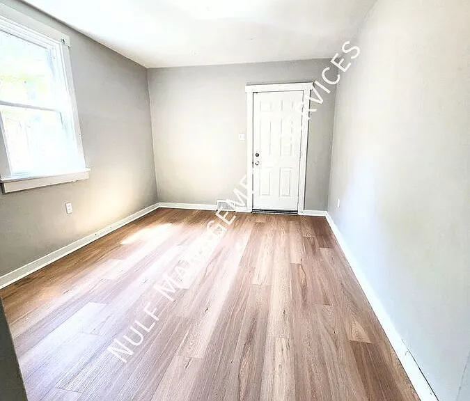347 E 13th Ave #3 — Photo 2