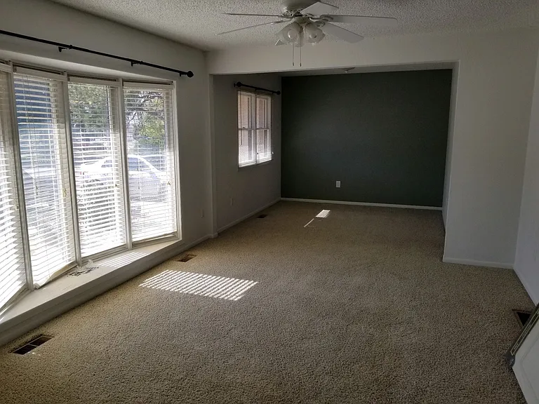 3235 Shalimar Ter — Photo 4