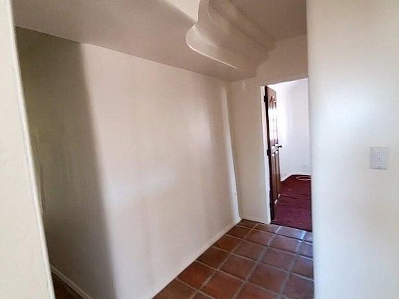 4th image of 419 W Palmdale St