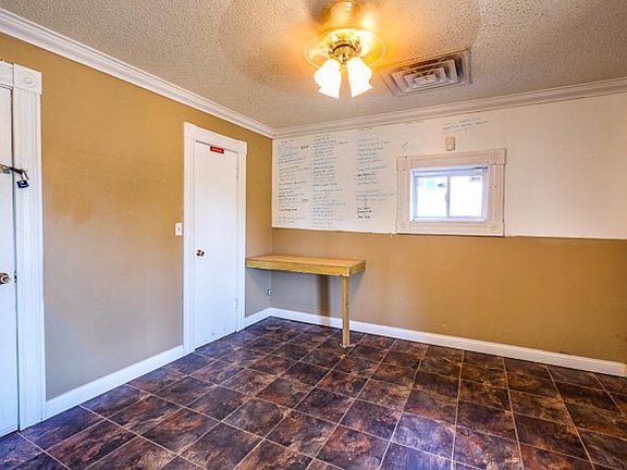 4th image of 1420 Smith Ave
