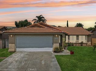 2320 W Sunrise Dr, Rialto, CA 92377