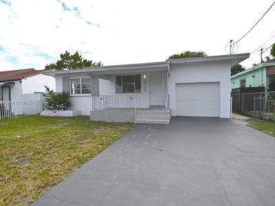 2120 NW 57th St, Miami, FL, 33142