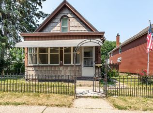 541 W Locust St, Dubuque, IA 52001