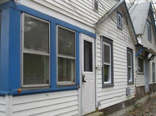 3 Roseville Rd, Stanhope, NJ 07874