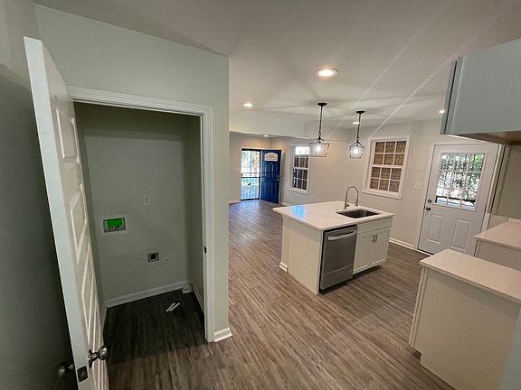 Photo Sep 30 2022, 10 48 41 AM_10132022