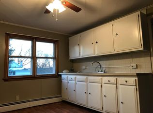 1085 Walnut St, Nanticoke, PA 18634