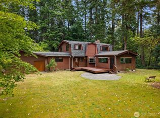 2723 NE Heron Pond Ln, Poulsbo, WA 98370