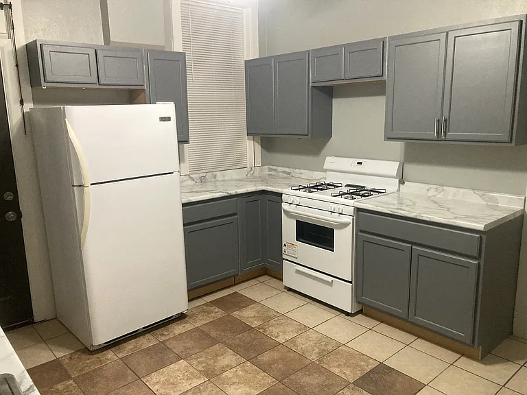 4233 Meramec St #1F — Photo 4