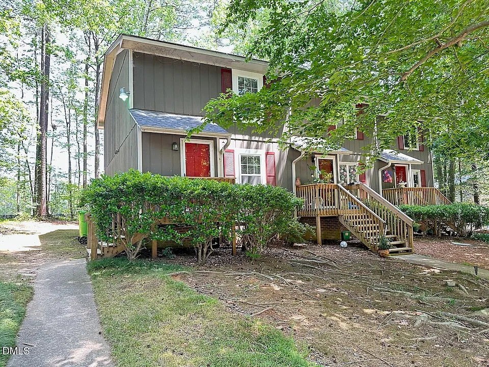 4050 Arckelton Dr