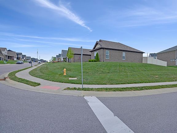 3rd image of 5660 Brompton Dr