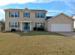 207 Fieldhurst Ct, Saint Charles, MO