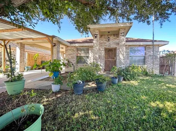 3222 Monclova Dr, Laredo, TX 78046