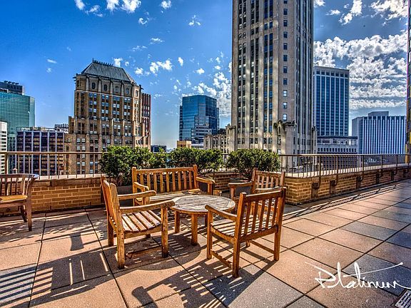 5th image of 45 Wall St APT 2614