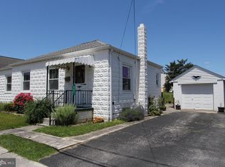 607 Maple Ave, Hanover, PA 17331