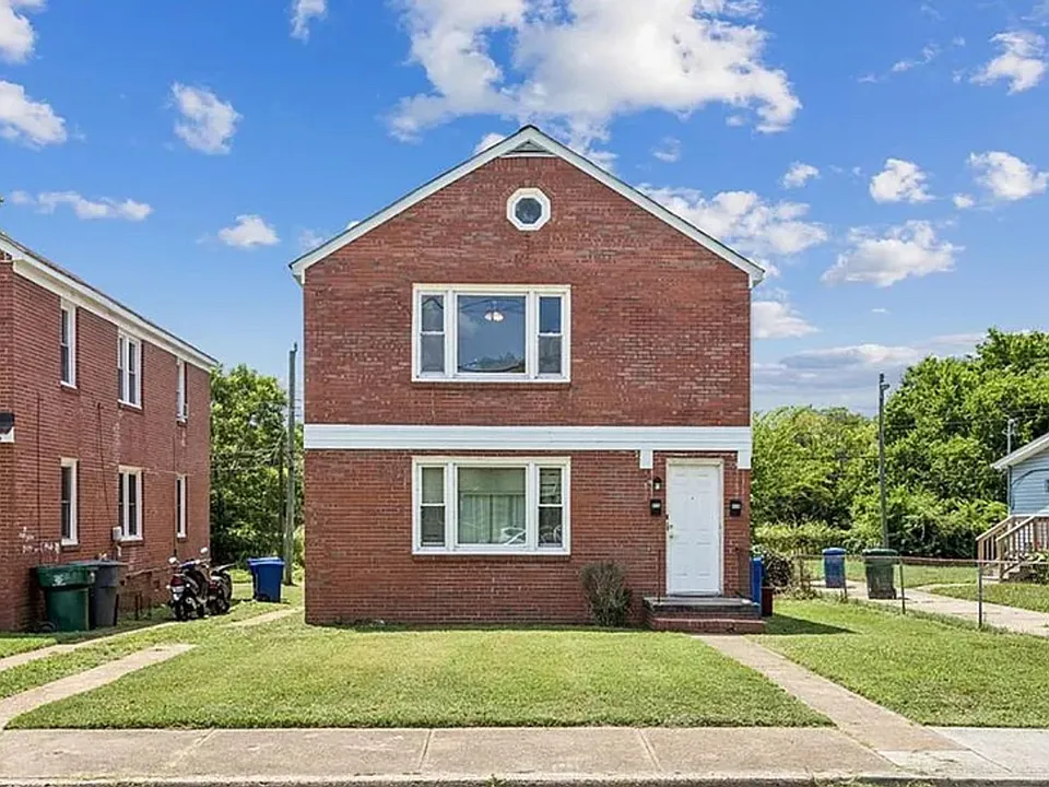 41 Ash Ave #B