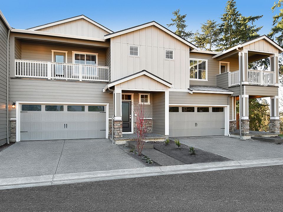 Tenny Creek features an exclusive collection of upgraded townhomes in Vancouver.