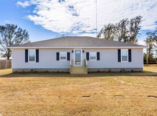 18700 Fairground Rd, Robertsdale, AL 36567