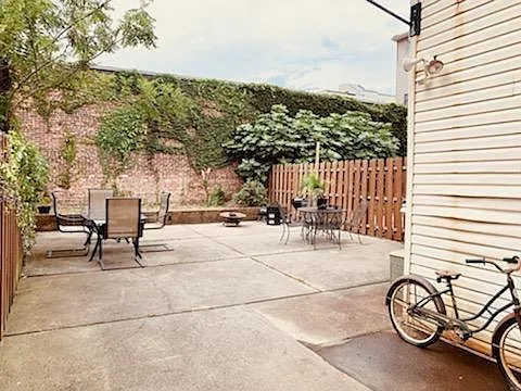 111 Hancock Ave #1 — Photo 4