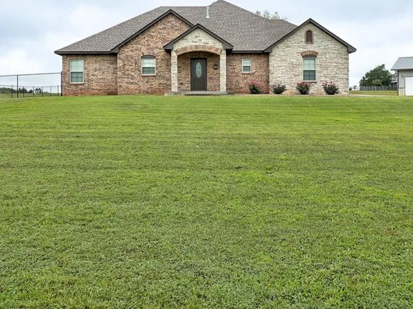7400 96th St, Noble, OK 73068