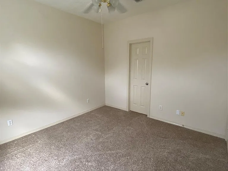 10723 Norchester Village Dr — Photo 7