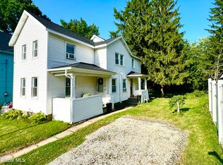 32 S Chase Street, Johnstown, NY 12095