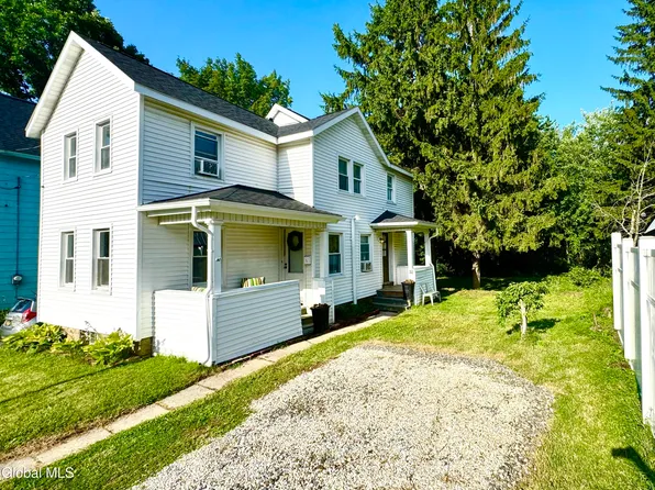 32 S Chase Street, Johnstown, NY 12095