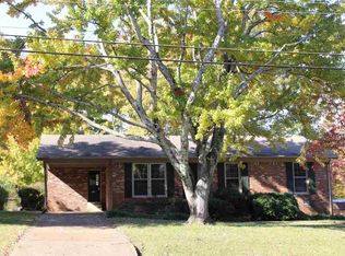 109 Twin Oaks Pl, Jackson, TN 38305