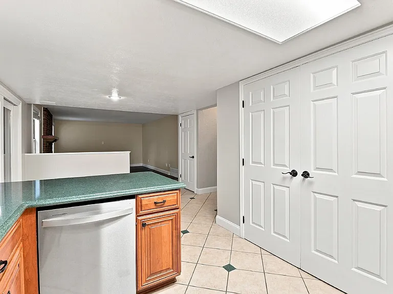5441 S Richfield Way — Photo 11