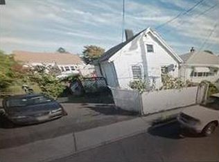 696 Donald Ave, Perth Amboy, NJ 08861