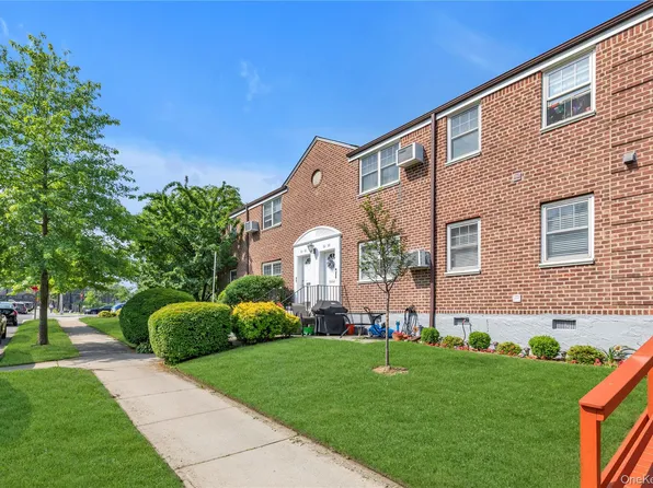 60-58 251st Street #2, Little Neck, NY 11362