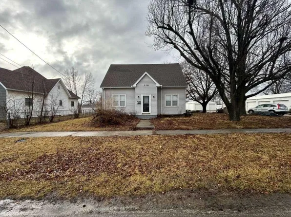 228 Graves Street, Chillicothe, MO 64601