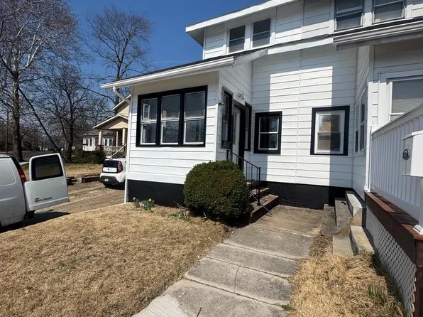 220 White Horse Ave, Clementon, NJ 08021