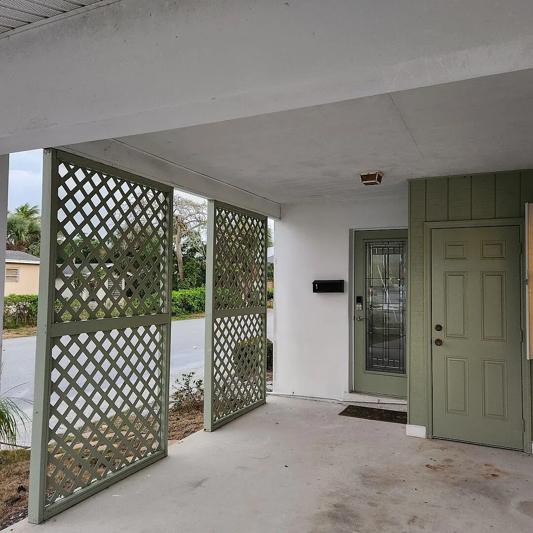 Eden Park Sparkling Spacious Home — Photo 3