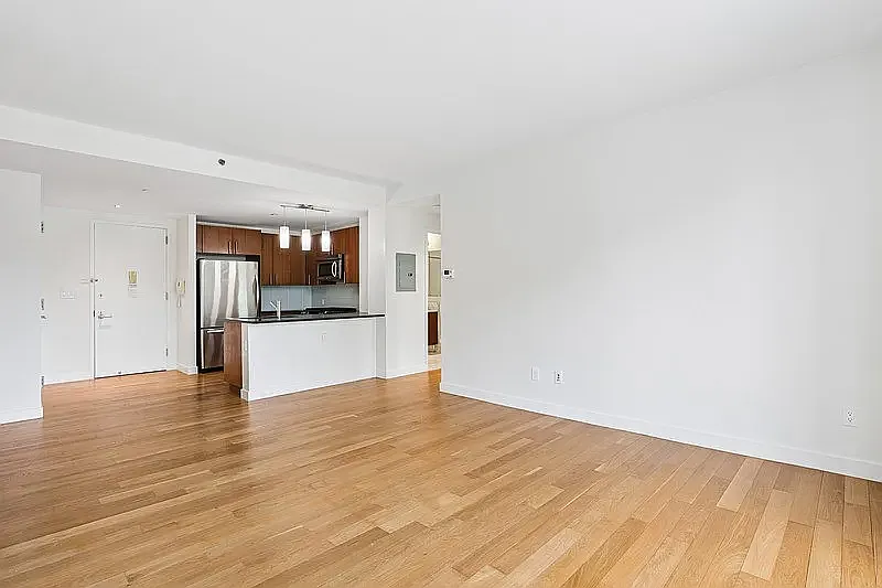 3260 Henry Hudson Parkway — Photo 4