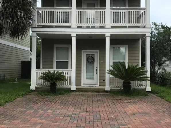 314 15th St, Panama City Beach, FL 32413