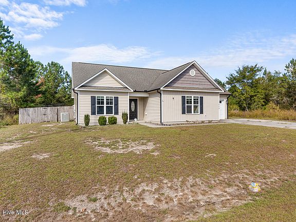 2nd image of 118 Blueberry Fields Road