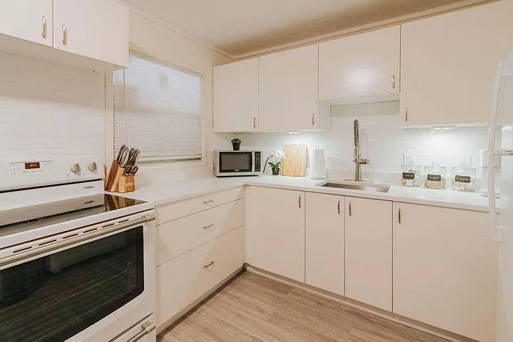 2 bed, 1854 sqft, $2,695 — Photo 2