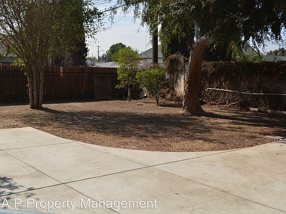 2nd image of 11503 Laurel Ave