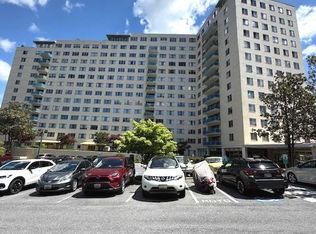 Grosvenor Park I Condominium, Rockville, MD 20852