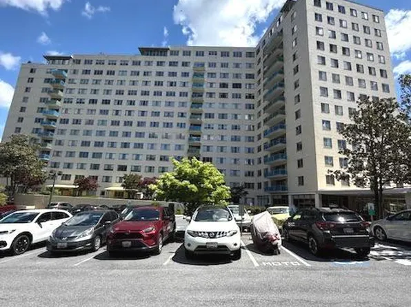 10201 Grosvenor Pl APT 1204A, Rockville, MD 20852