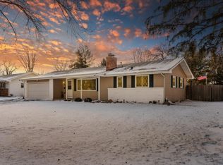 113 Harold Dr, Burnsville, MN 55337