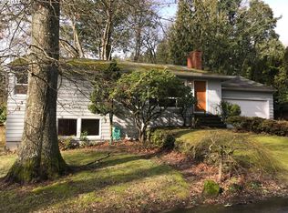 3175 SW Grace Ln, Portland, OR 97225