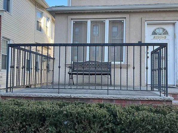 1373 E 3rd St, Brooklyn, NY 11230