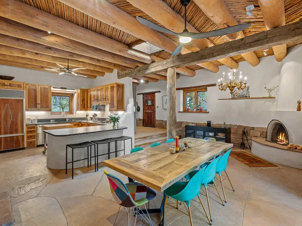 1330 Bishops Lodge Rd, Santa Fe, NM 87506