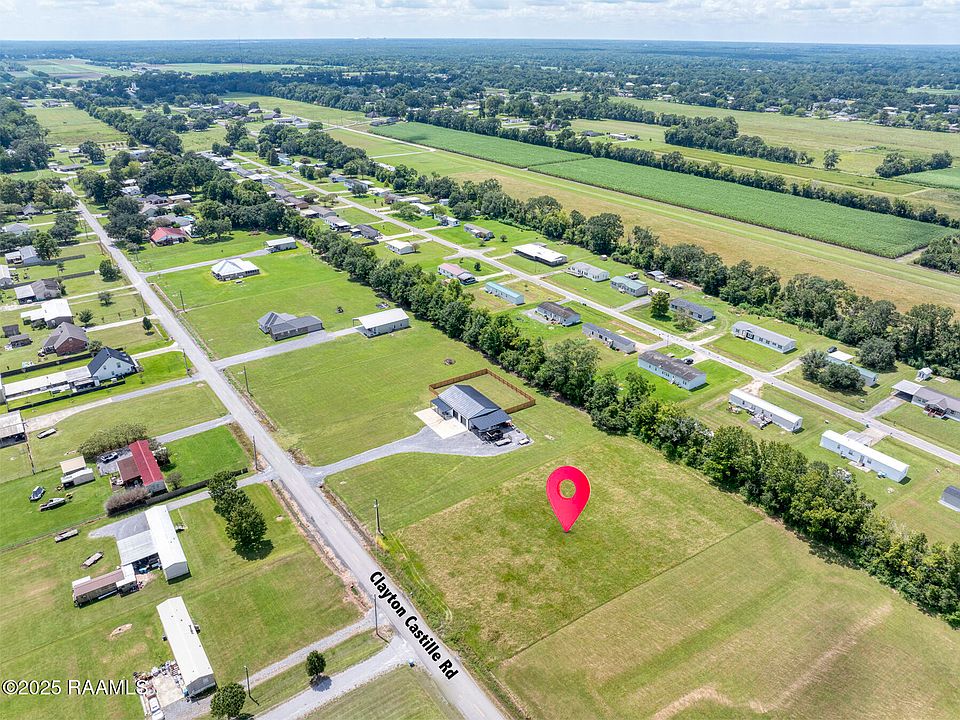 2nd image of 1079 Clayton Castille Rd