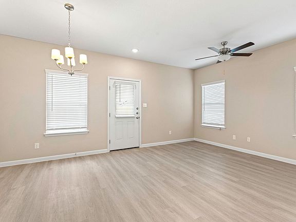 4th image of 2724 Armaan Way #101