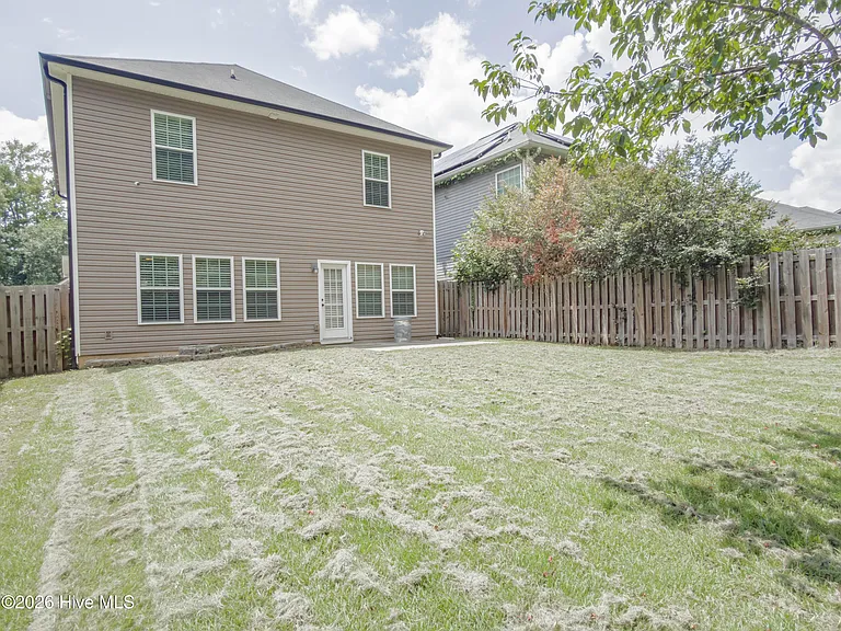 1945 Kenlock Dr — Photo 25
