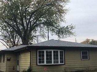 7324 Nebraska Dr, Hammond, IN 46323