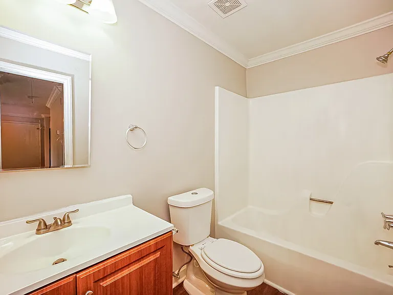 8504 Beechbrooke Rd — Photo 15