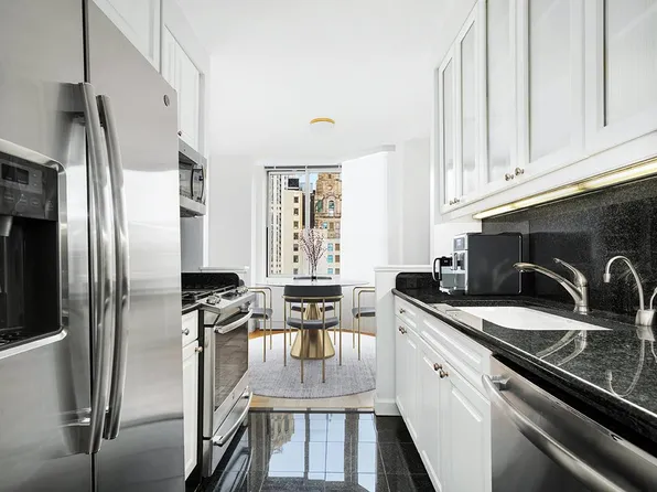 10 Liberty Street image 2 of 8